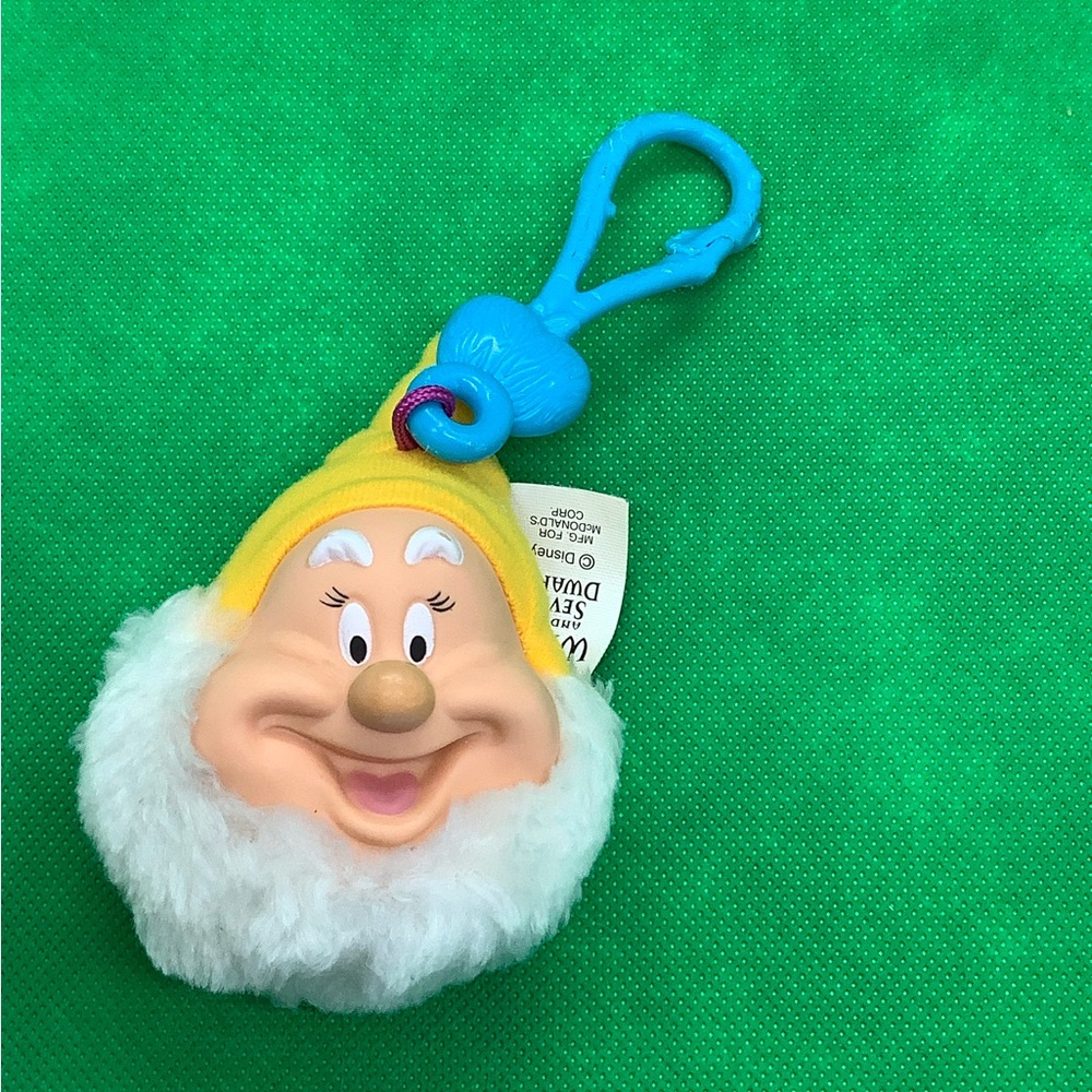 Happy Keychain-Backpack Clip From Snow White & The Seven Dwarfs Mcdonalds